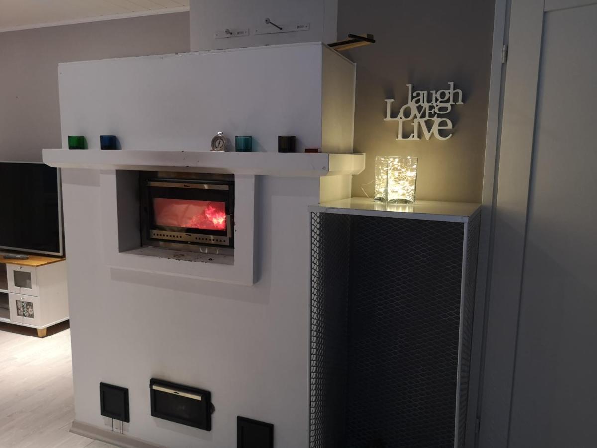 Cosy, Homely House With A Large Courtyard Saarenkylä المظهر الخارجي الصورة
