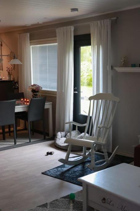 Cosy, Homely House With A Large Courtyard Saarenkylä المظهر الخارجي الصورة